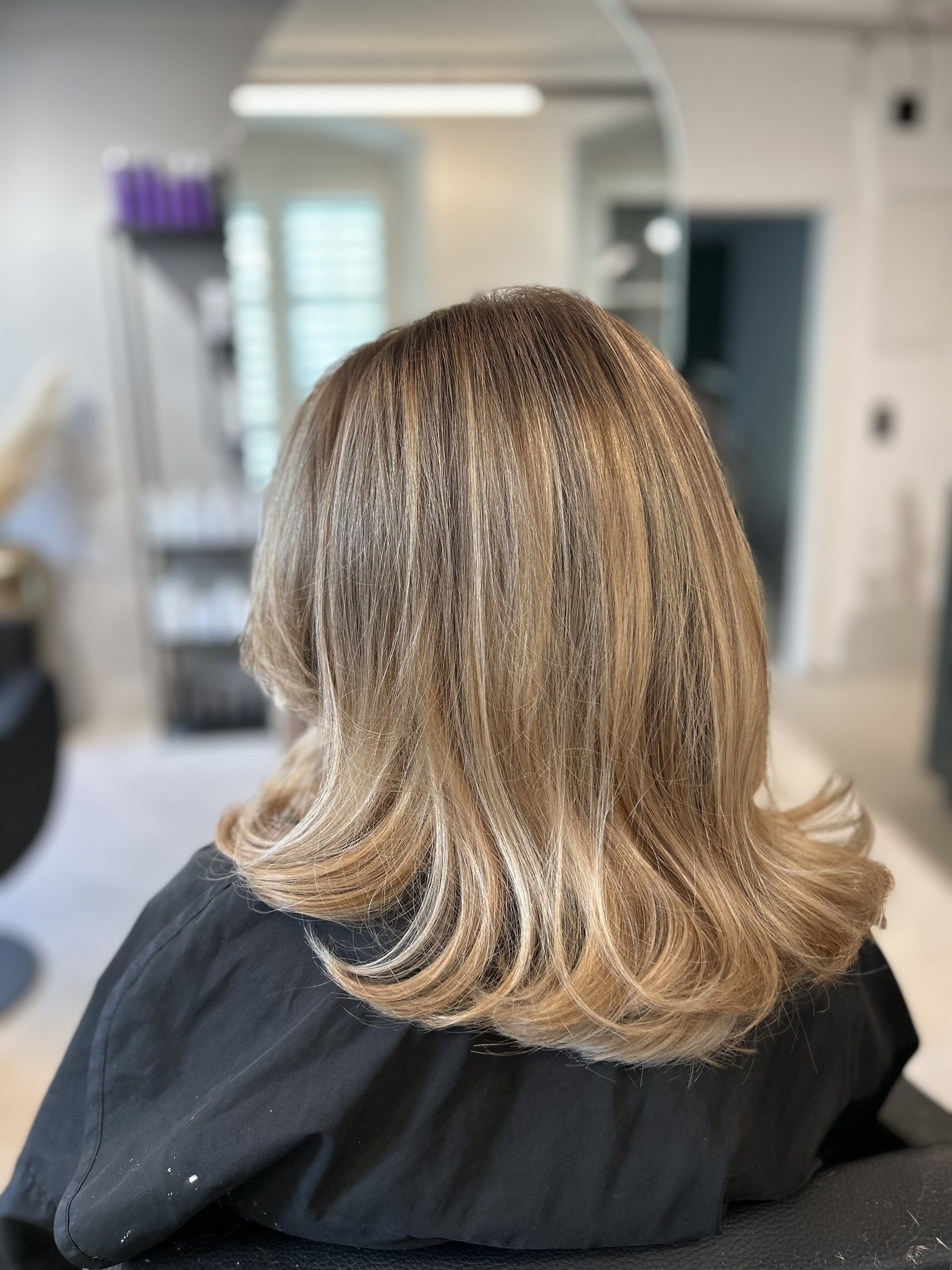 Balayage in Honigblond
