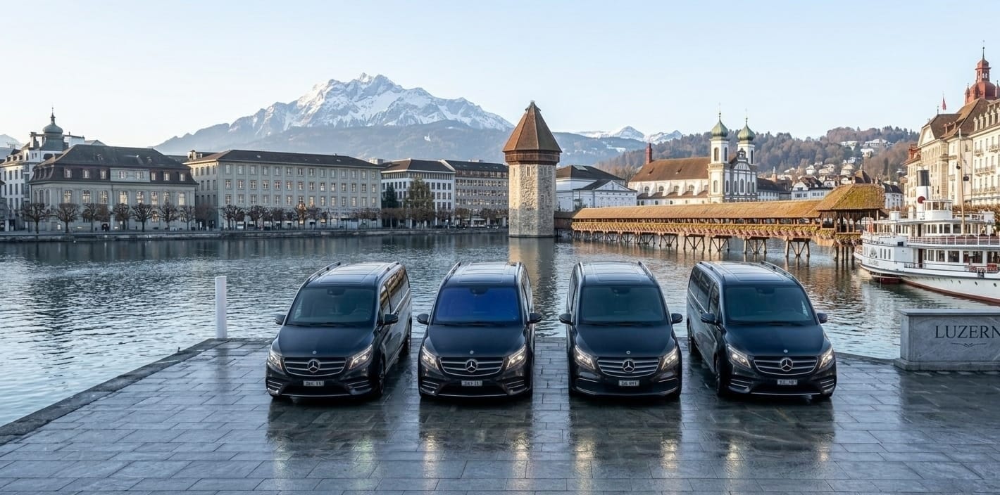 Mercedes V-Klassen am Seeufer in Luzern
